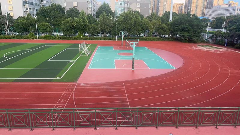 鄭州聚源路小學(xué) - 硅PU球場(chǎng)